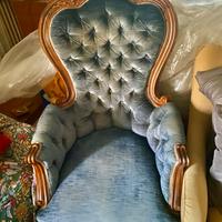 Poltrona stile Vittoriano Rococò in velluto blu