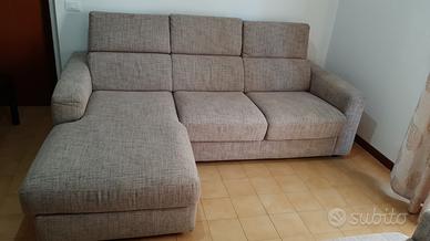 Divano 4 posti  poltronesofà