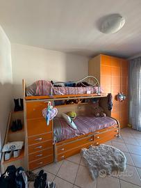 cameretta moretti compact  arancione