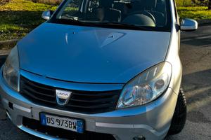 DACIA SANDERO GPL 2008