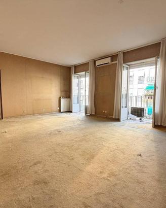 Appartamento di 120 m² con 4 locali a Milano
