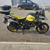 Suzuki V Strom 1000 XT