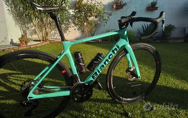 bianchi infinito 105 di2 12 v con powermeter  tg53