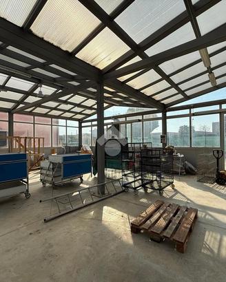 CAPANNONE A CIVIDATE AL PIANO