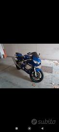 Yamaha FZR 600 - 2000