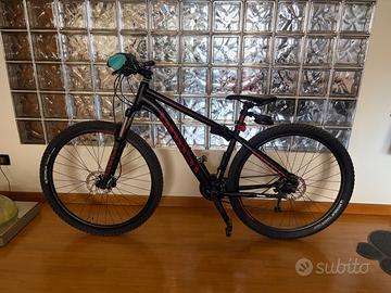 Ghost Tacana 1 MTB 29 Shimano Deore