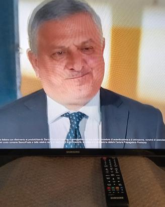 TV Samsung 32 pollice UE32F4000AW