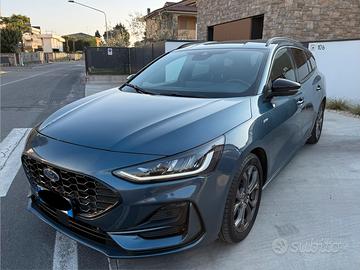 Ford Focus 1.0 Ecoboost 125CV Hybrid SW ST-LINE