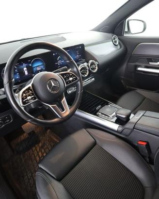 MERCEDES-BENZ CLA sse GLA GLA 200 d Automatic SP