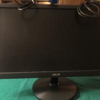 Monitor, tastiera  altri accessori per pc