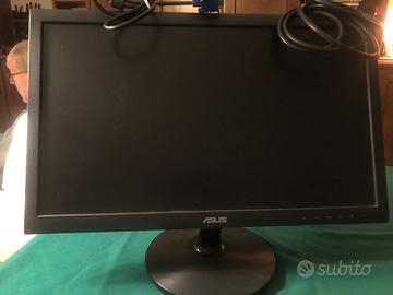 Monitor, tastiera  altri accessori per pc