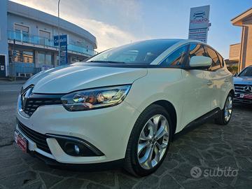 Renault Scenic Scénic Blue dCi 1.7 150 CV Initiale