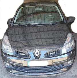 Ricambi Renault Clio "Le iene" 1.5 Dci del 2006