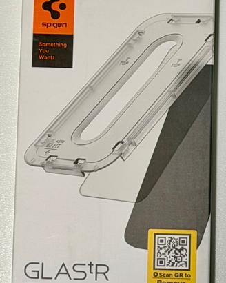 Spigen Glas.tR EZ Fit Vetro Temperato iPhone 15Pro