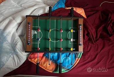 Biliardino da tavolo (calciobalilla in miniatura)