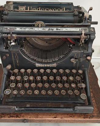 ANTICA MACCHINA DA SCRIVERE UNDERWOOD