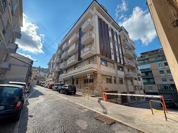 Via Larino - 97 mq con cantina - Centro citta'