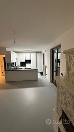 Trilocale primo piano