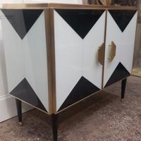 Credenza in vetro