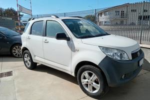 Daihatsu Terios 2012 - Opel Insigna 2010 - Opel Me