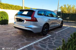 V60 D3 in eccellente stato sempre box