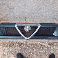 MASCHERINA ANTERIORE ALFA ROMEO 33