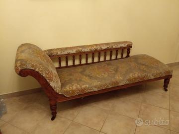 DIVANO/DORMOSA STILE INGLESE /ANTIQUARIATO