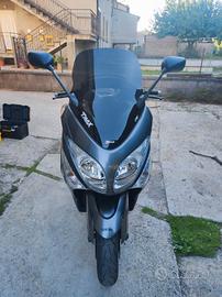 Tmax500 2010