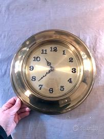 Orologio da parete in ottone