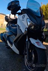 Yamaha X-Max 400 usata in vendita in Toscana