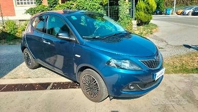 Lancia Ypsilon 1.0 70cv 5 p. Hybrid Gold PARI AL N