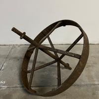 Ruota carriola in ferro vintage