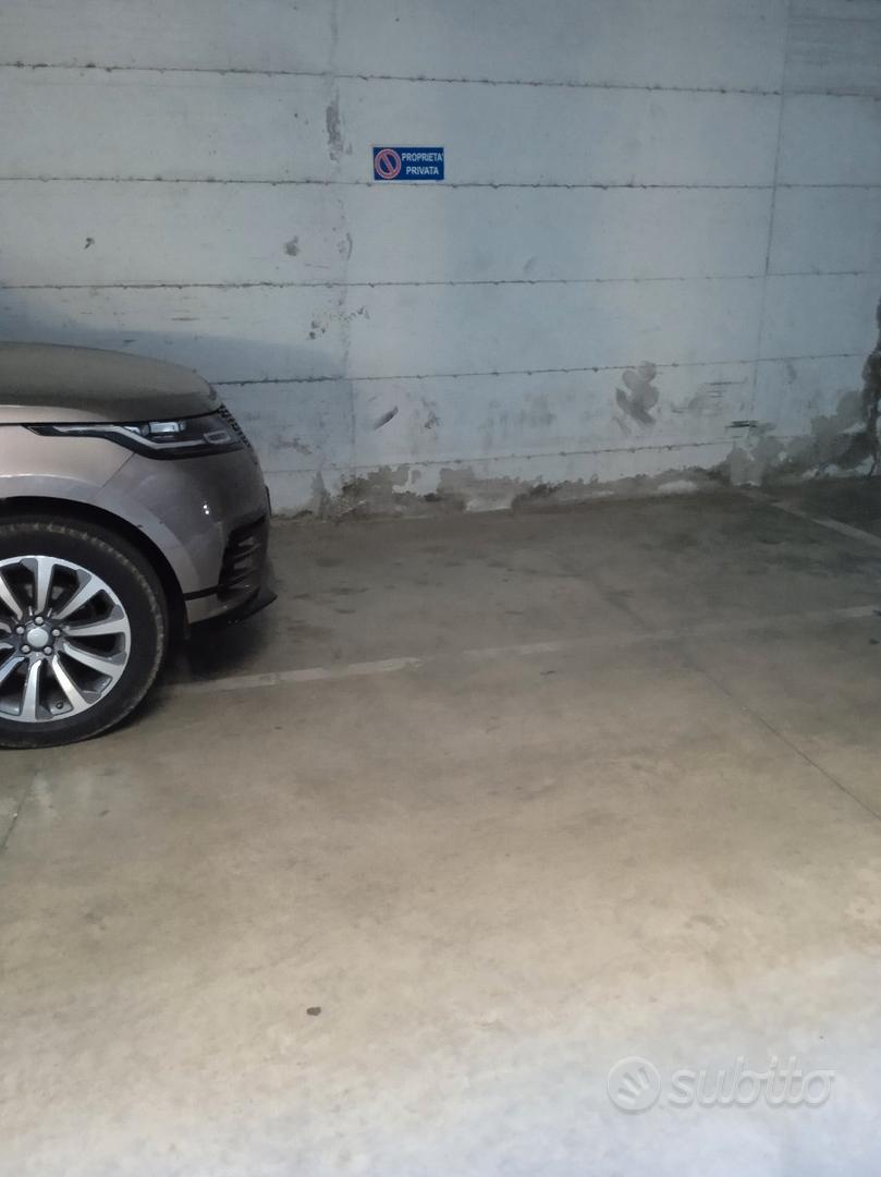 Posti auto