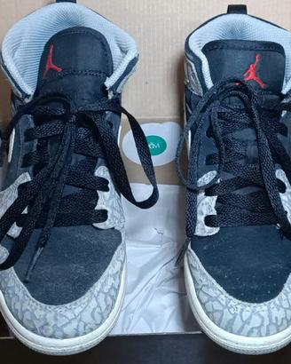 Scarpe Jordan n.32