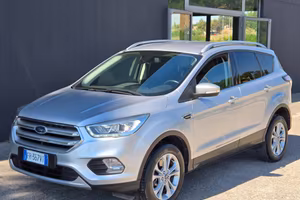 FORD Kuga 1.5 TDCI 120 CV Titanium NAVY 69.000 K
