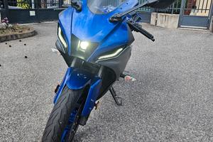 Yamaha R125 2024-18600 km- 4600 trattabili