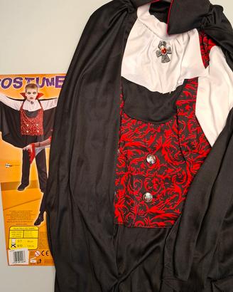 costumi di carnevale Pirata e Vampiro
