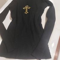 rebel maglioncino dolcevita con inserto croce 