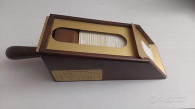 Le Banquier baccarat dispenser carte francese