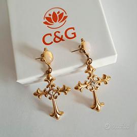 Orecchini a croce pendenti 