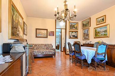 QUADRILOCALE CON BOX E PORZIONE DI SOTTOTETTO