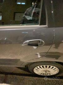 Fiat grande punto benzina/metano