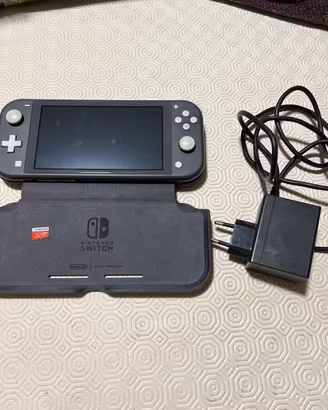 nintendo switch lite con tutti gli accessori