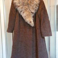 cappotto con collo lince