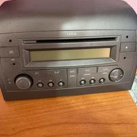 Stereo di serie lancia y