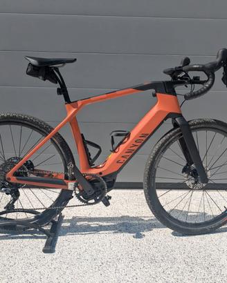 Bicicletta Gravel elettrica Canyon