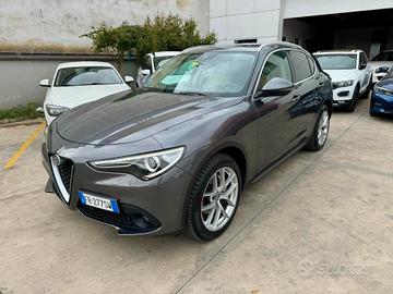 Alfa Romeo Stelvio 2.2 Turbodiesel AT8 Q4 Executiv