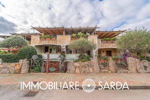 Villetta a schiera vista mare a 500 mt dalla spiag