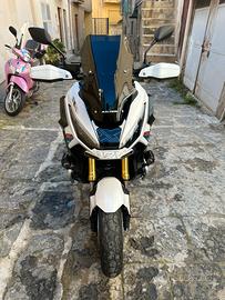 Honda X-adv 750 2025