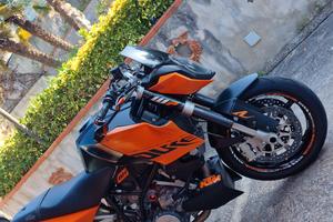 ktm superduke 990